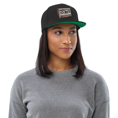 Flat-Brim-Cap – Cassette Tape – Schwarz – Produktansicht 2