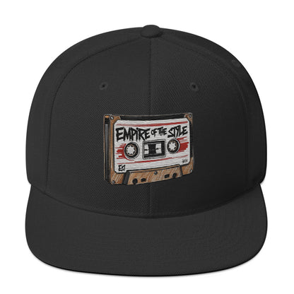 Flat-Brim-Cap – Cassette Tape – Schwarz – Produktansicht 1